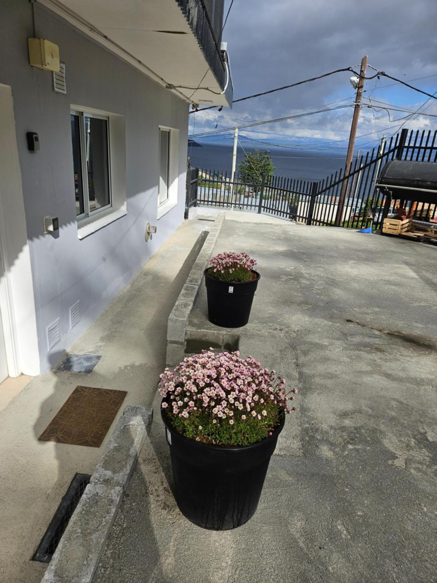 Dpto Amplio Con Vista A La Bahia Daire Ushuaia Dış mekan fotoğraf